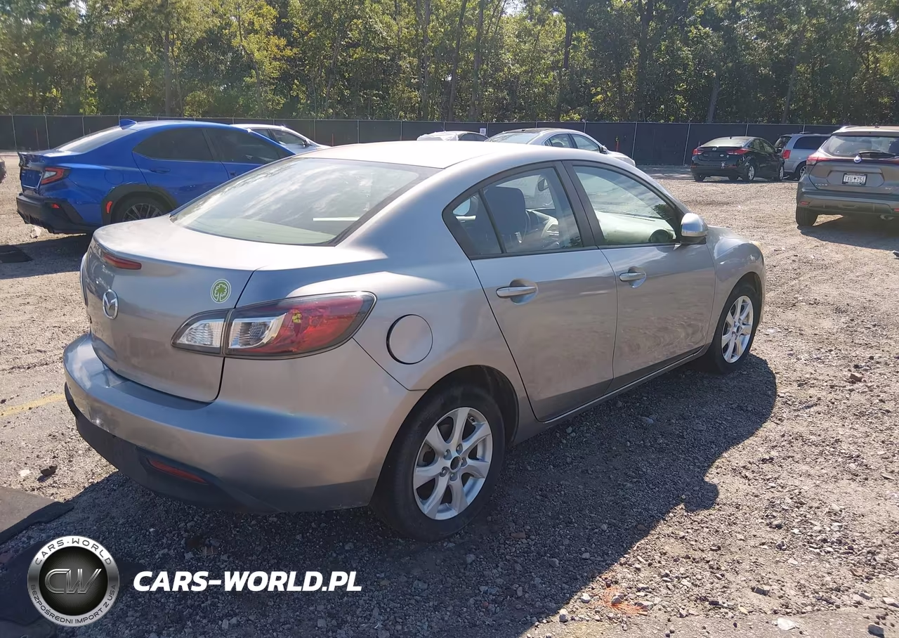 2011 Mazda Mazda3 I Touring VIN:JM1BL1VF9B1396199 - 4