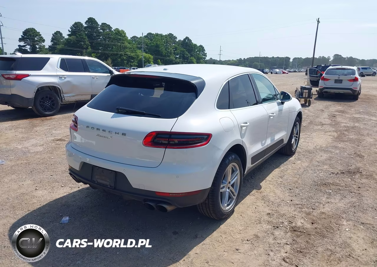 2015 Porsche Macan S VIN:WP1AB2A53FLB51649 - 4