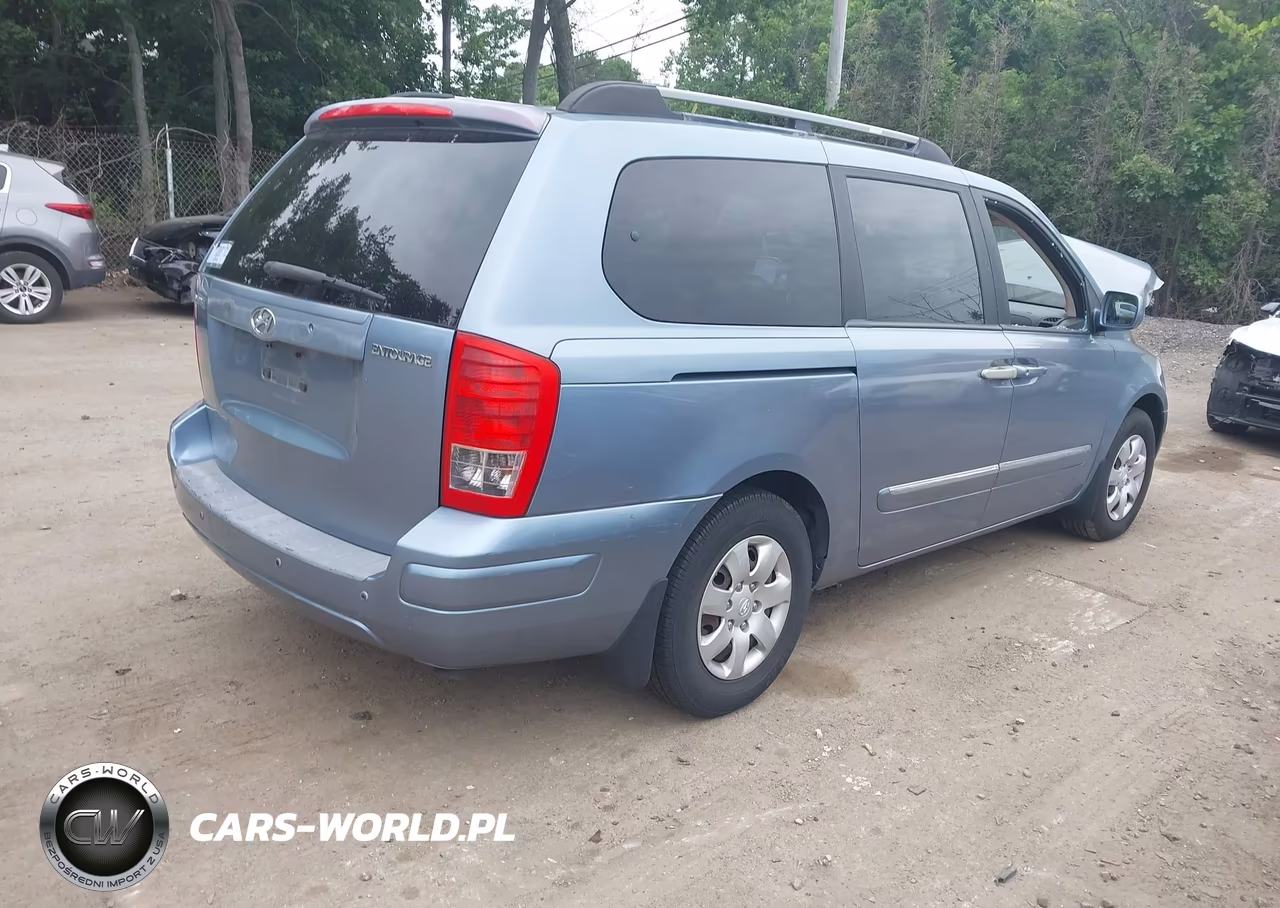 2008 Hyundai Entourage Gls-Limited VIN:KNDMC233086052862 - 4