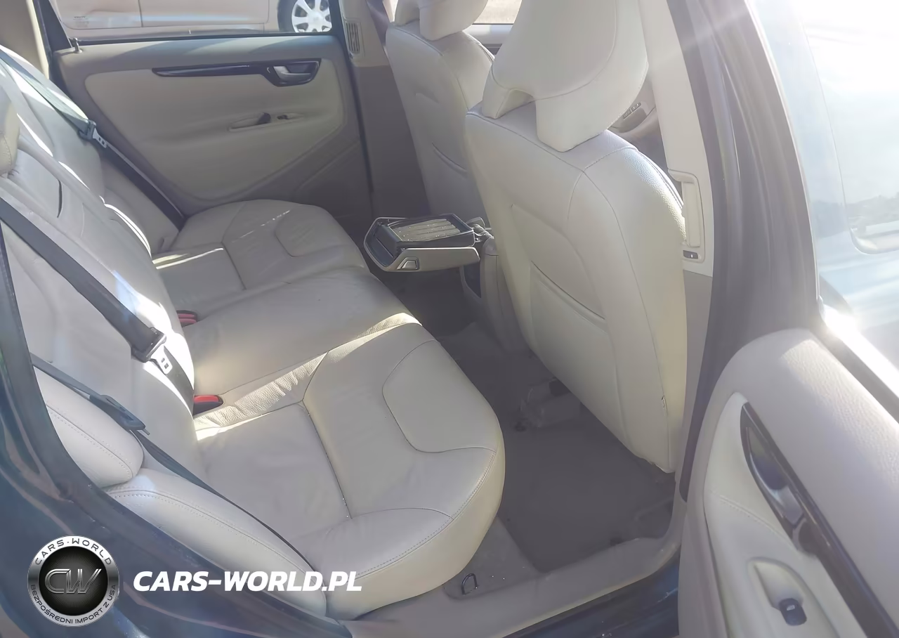 2006 Volvo V70 2.5T VIN:YV1SW592362587312 - 8