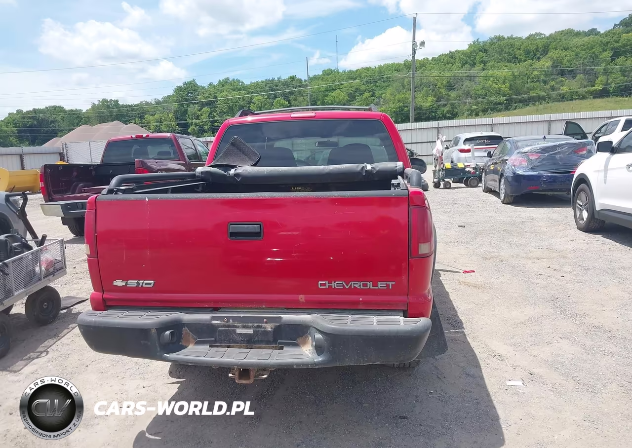 2003 Chevrolet S-10 Ls VIN:1GCDT13X23K134069 - 17