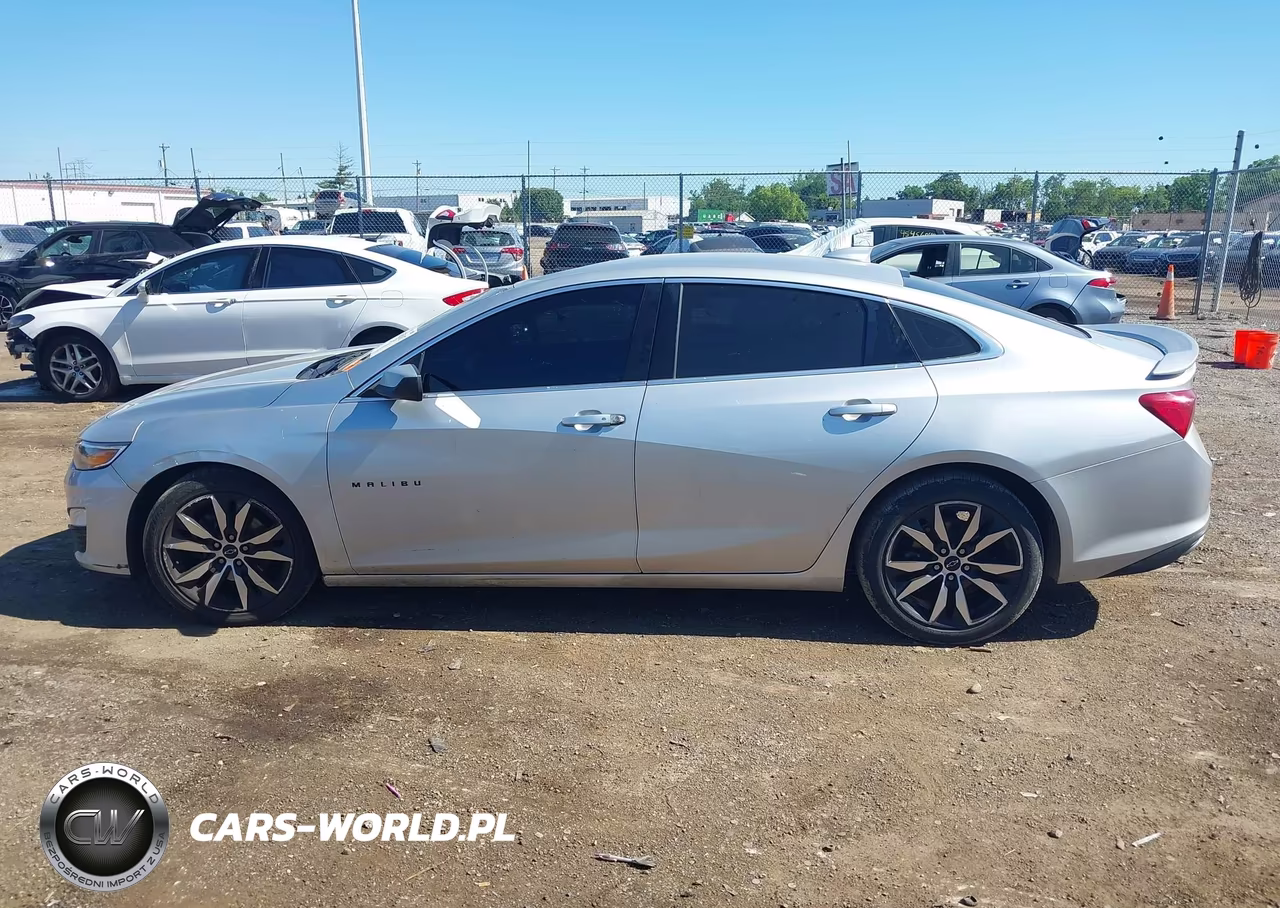 2021 Chevrolet Malibu Fwd Rs VIN:1G1ZG5ST6MF060240 - 14