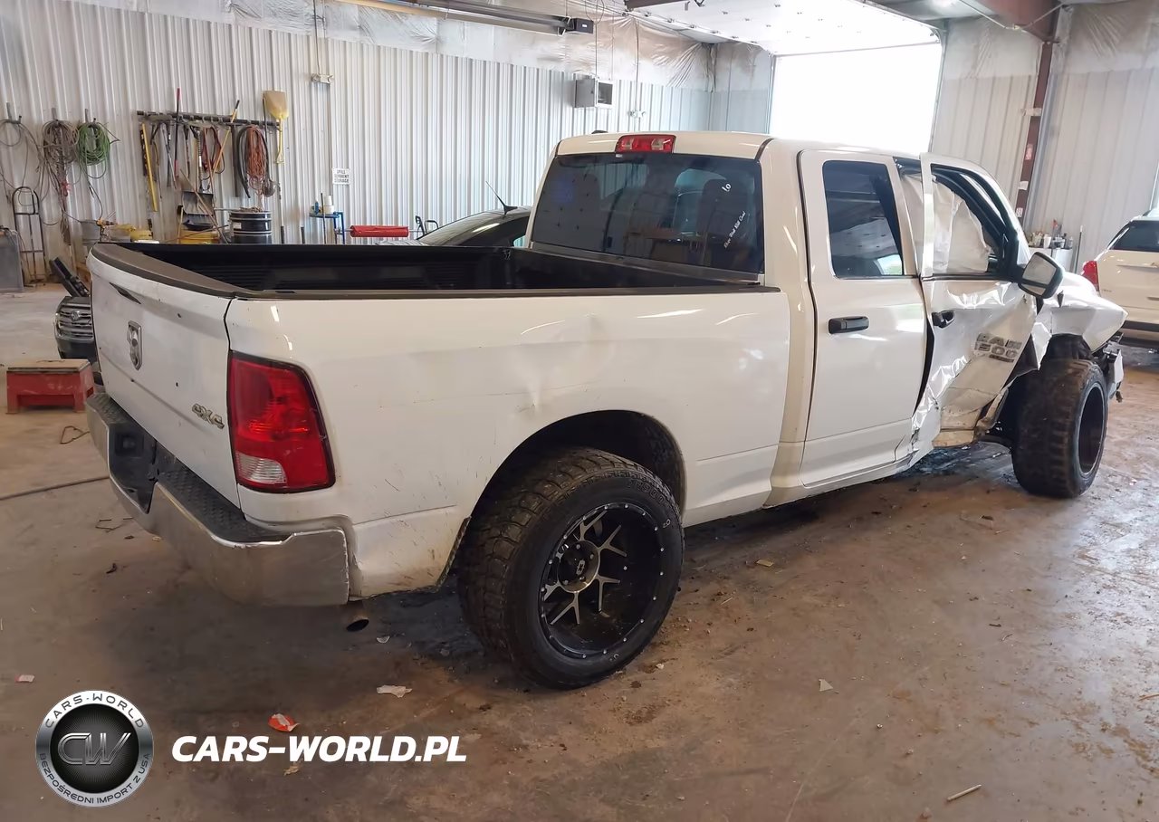 2019 Ram 1500 Classic St VIN:1C6RR7FG7KS660898 - 4