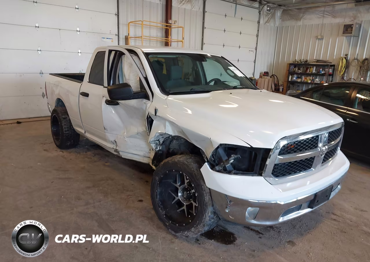 2019 Ram 1500 Classic St VIN:1C6RR7FG7KS660898 - 6