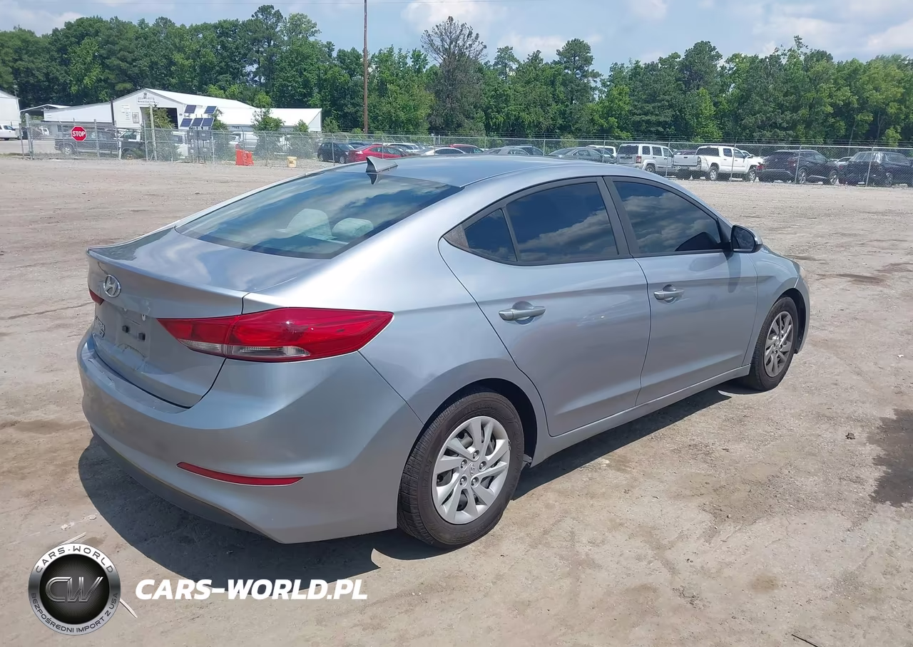 2017 Hyundai Elantra Se VIN:5NPD74LF8HH094440 - 4