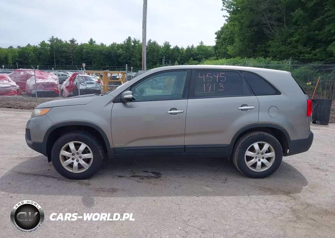 2011 Kia Sorento Lx VIN:5XYKTCA14BG154992 - 12