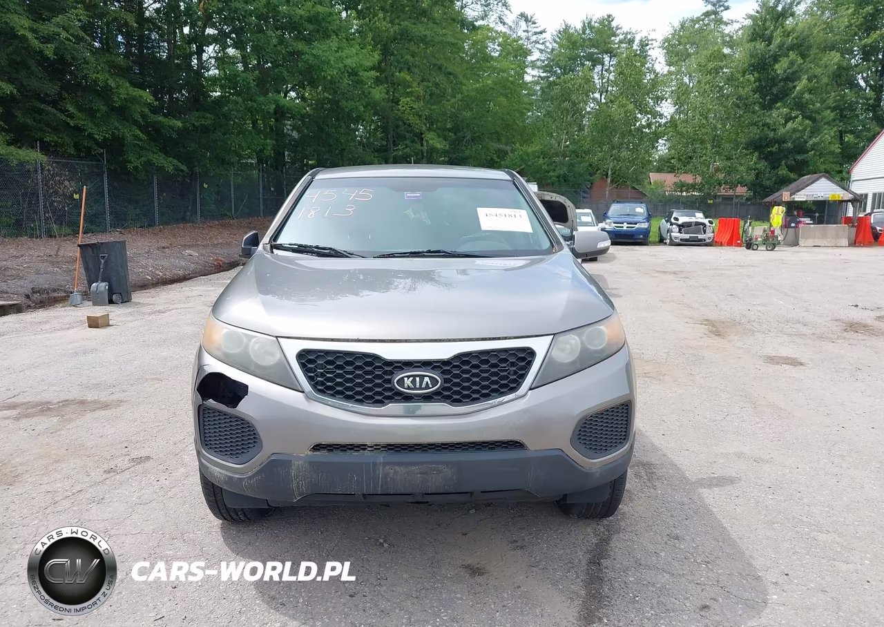 2011 Kia Sorento Lx VIN:5XYKTCA14BG154992 - 13