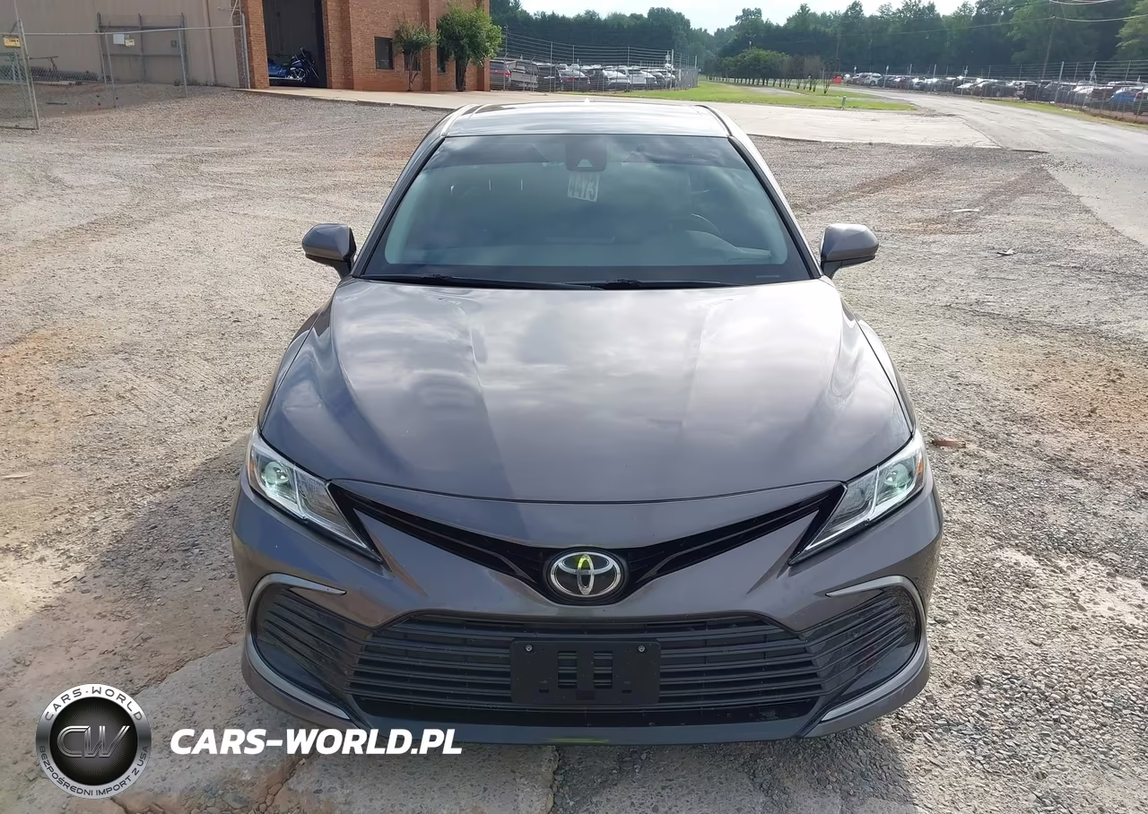 2021 Toyota Camry Le VIN:4T1C11BKXMU021155 - 12