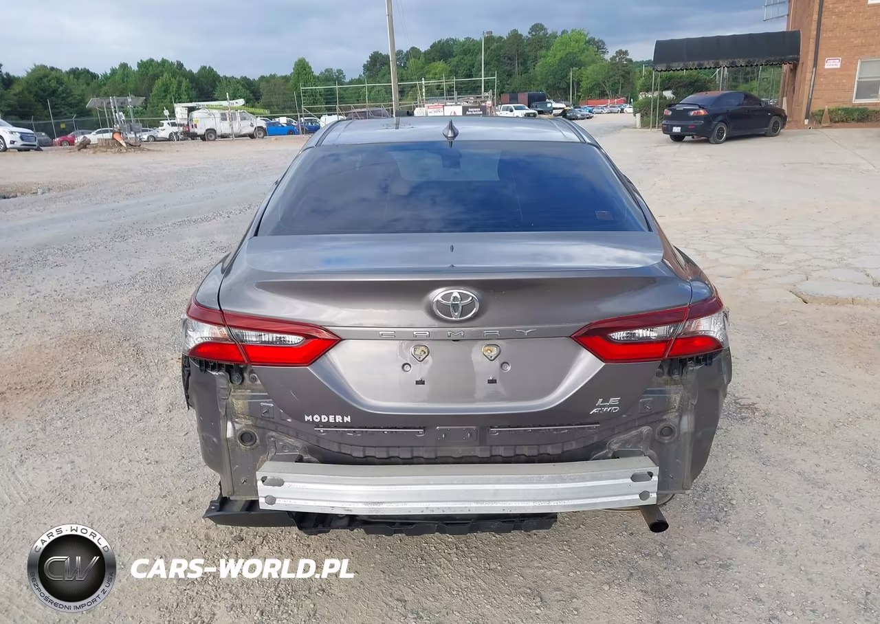 2021 Toyota Camry Le VIN:4T1C11BKXMU021155 - 16