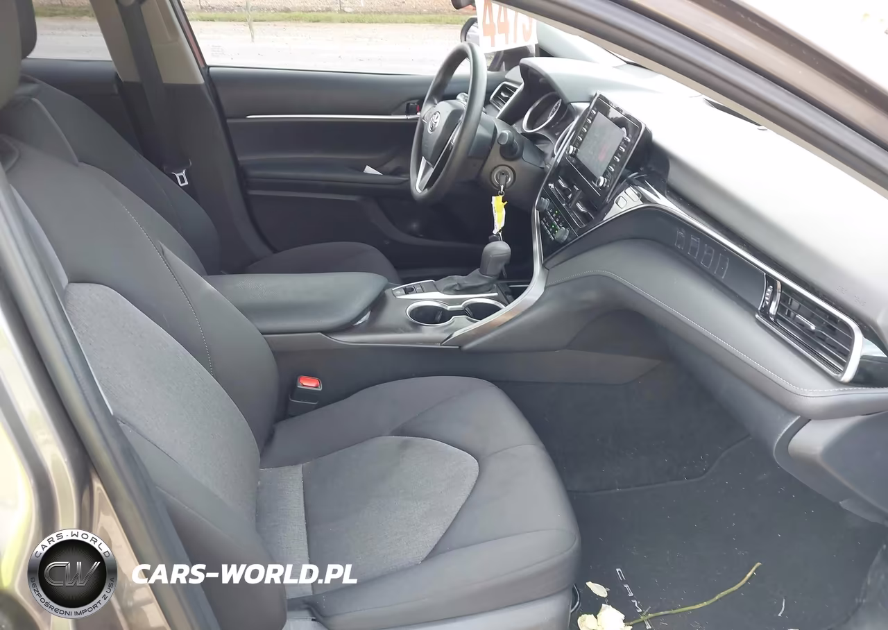 2021 Toyota Camry Le VIN:4T1C11BKXMU021155 - 5