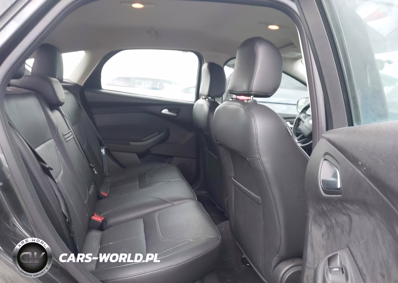2015 Ford Focus Se VIN:1FADP3K22FL362308 - 8