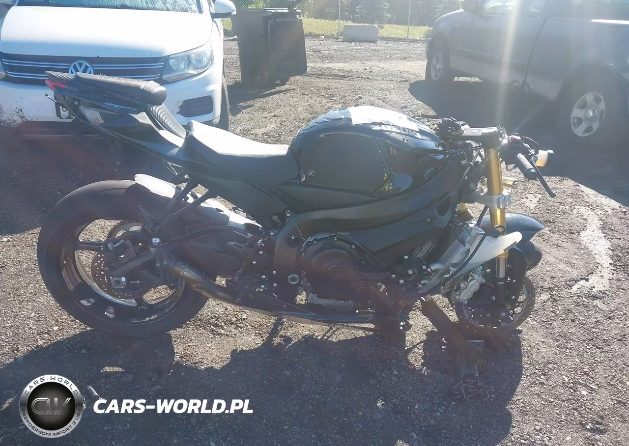 2024 Suzuki Gsx-R750 VIN:JS1GR7MA4R7100200 - 12