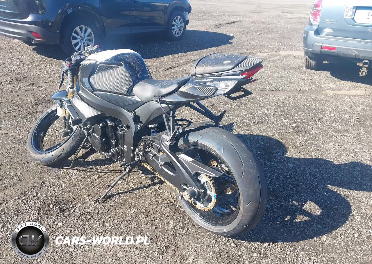 2024 Suzuki Gsx-R750 VIN:JS1GR7MA4R7100200 - 3