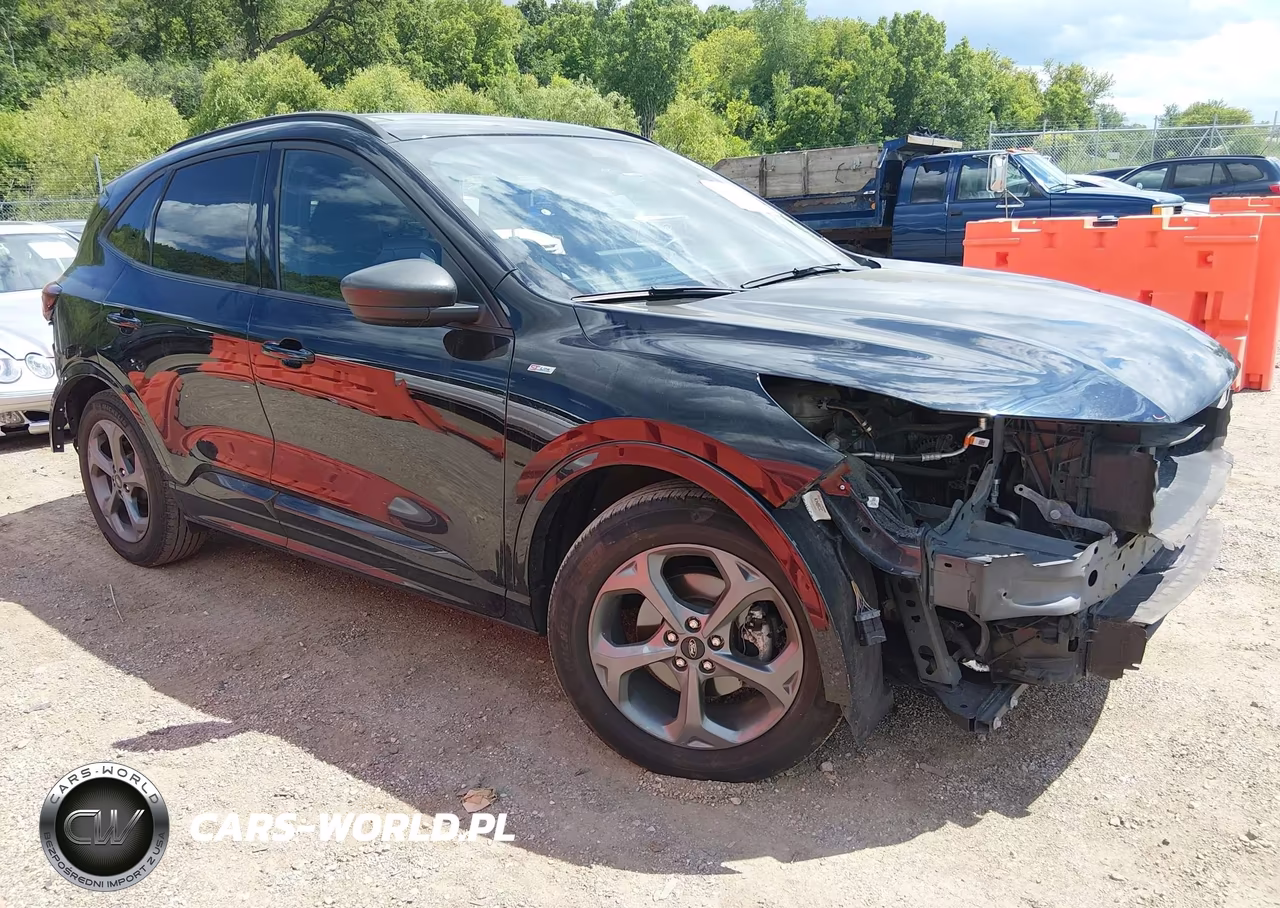2023 Ford Escape St-Line – zdjęcie 1 z 16