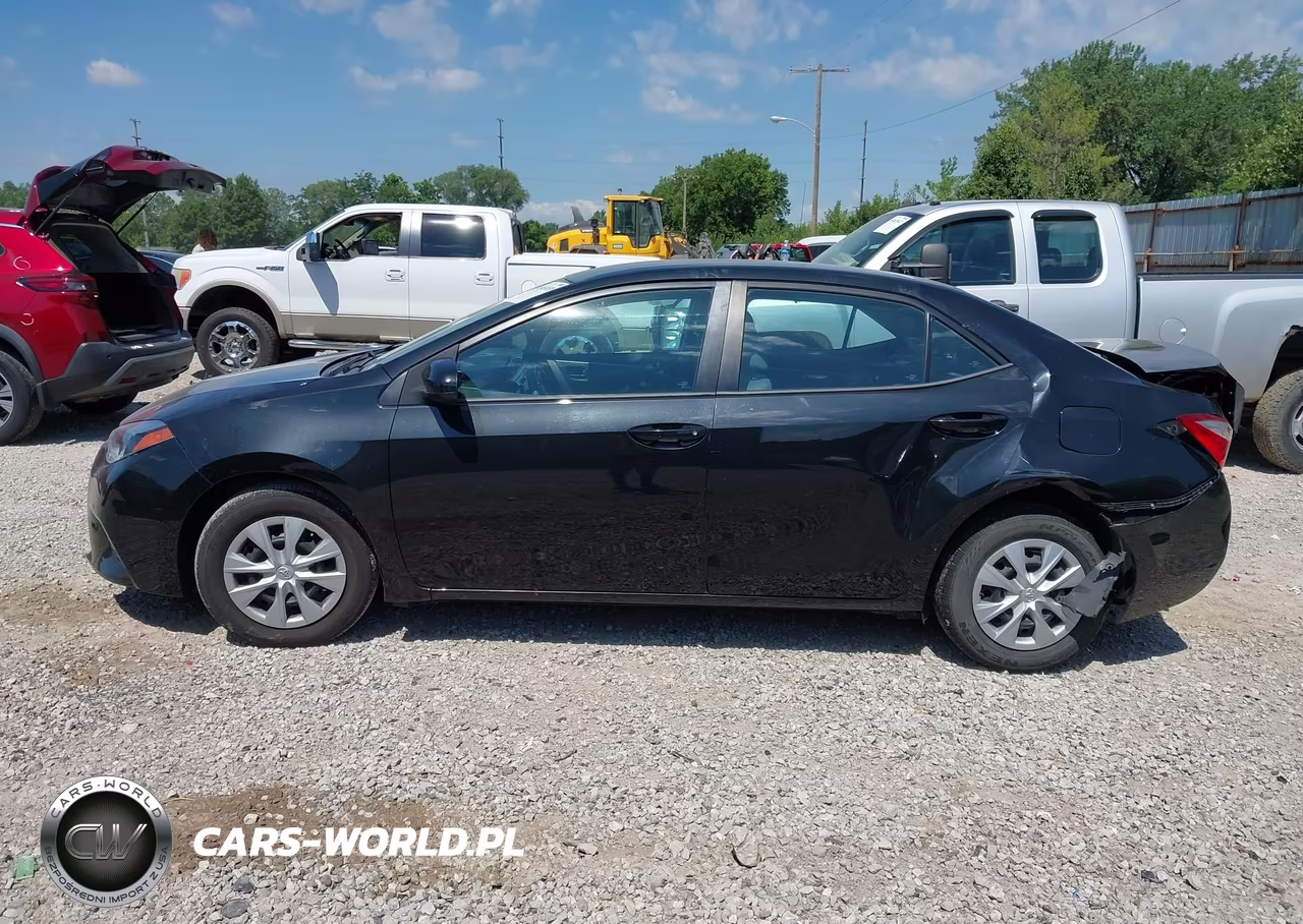 2016 Toyota Corolla L VIN:2T1BURHE6GC568187 - 14