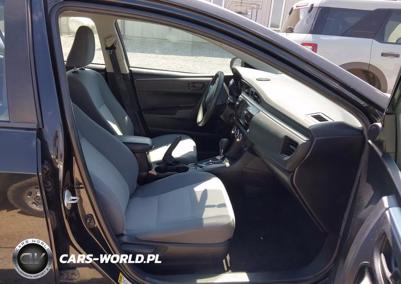 2016 Toyota Corolla L VIN:2T1BURHE6GC568187 - 5