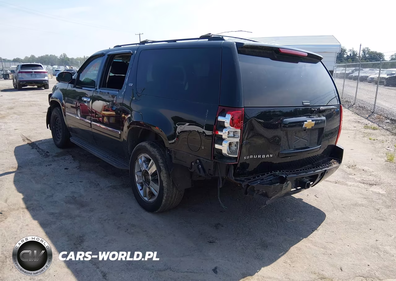 2013 Chevrolet Suburban 1500 Ltz VIN:1GNSCKE00DR374492 - 3