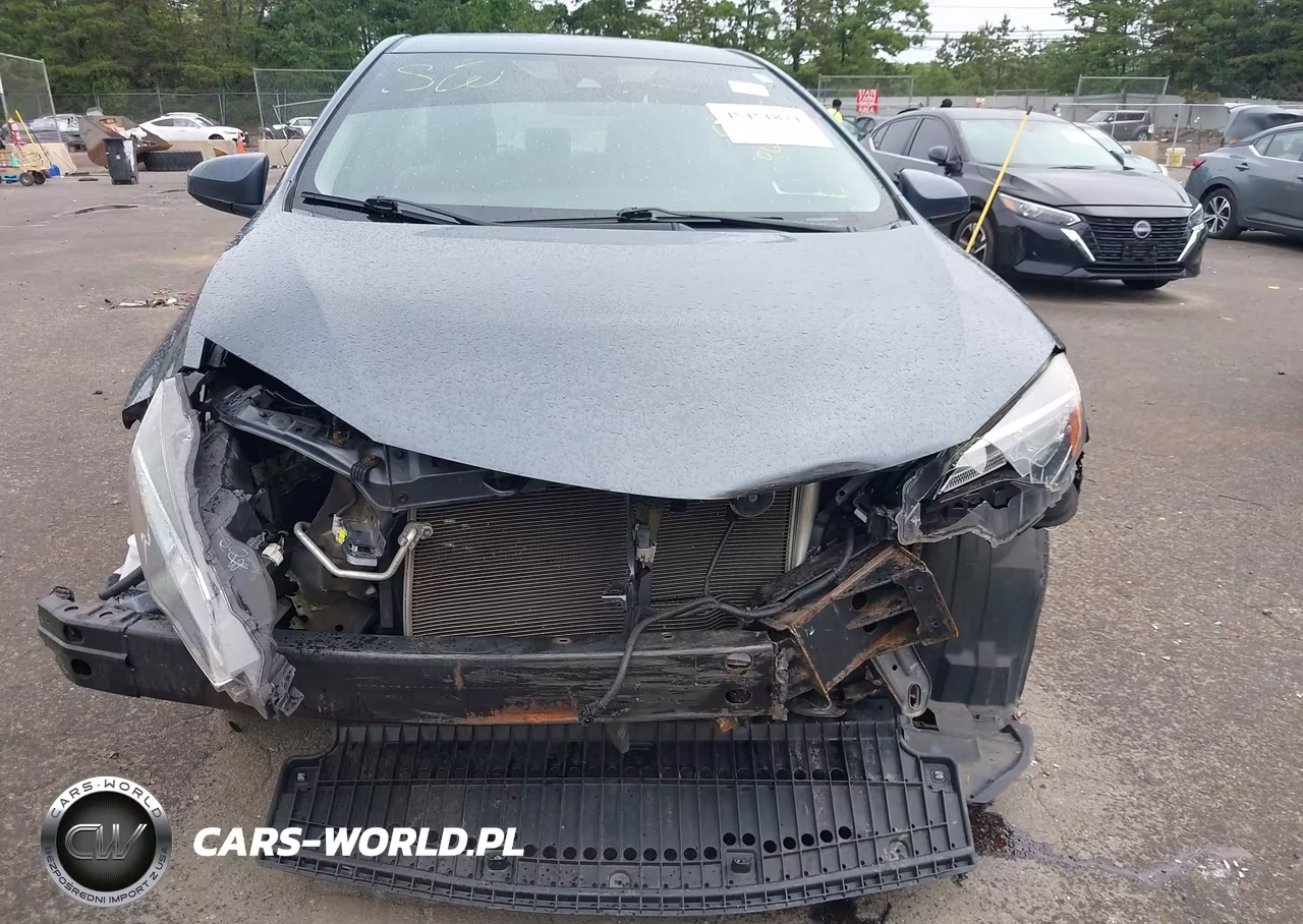 2017 Toyota Corolla Le VIN:2T1BURHEXHC940552 - 6