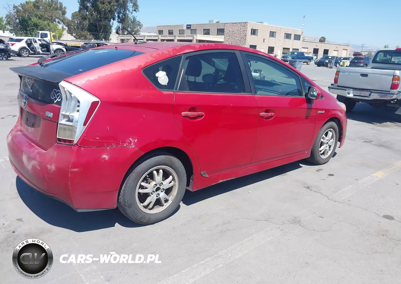 2010 Toyota Prius Iii VIN:JTDKN3DU1A5095777 - 4