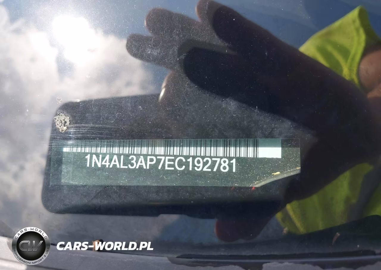 2014 Nissan Altima 2.5 S VIN:1N4AL3AP7EC192781 - 9