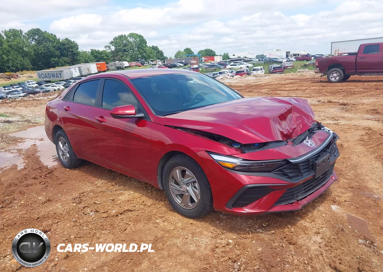 2025 Hyundai Elantra Se – zdjęcie 1 z 17