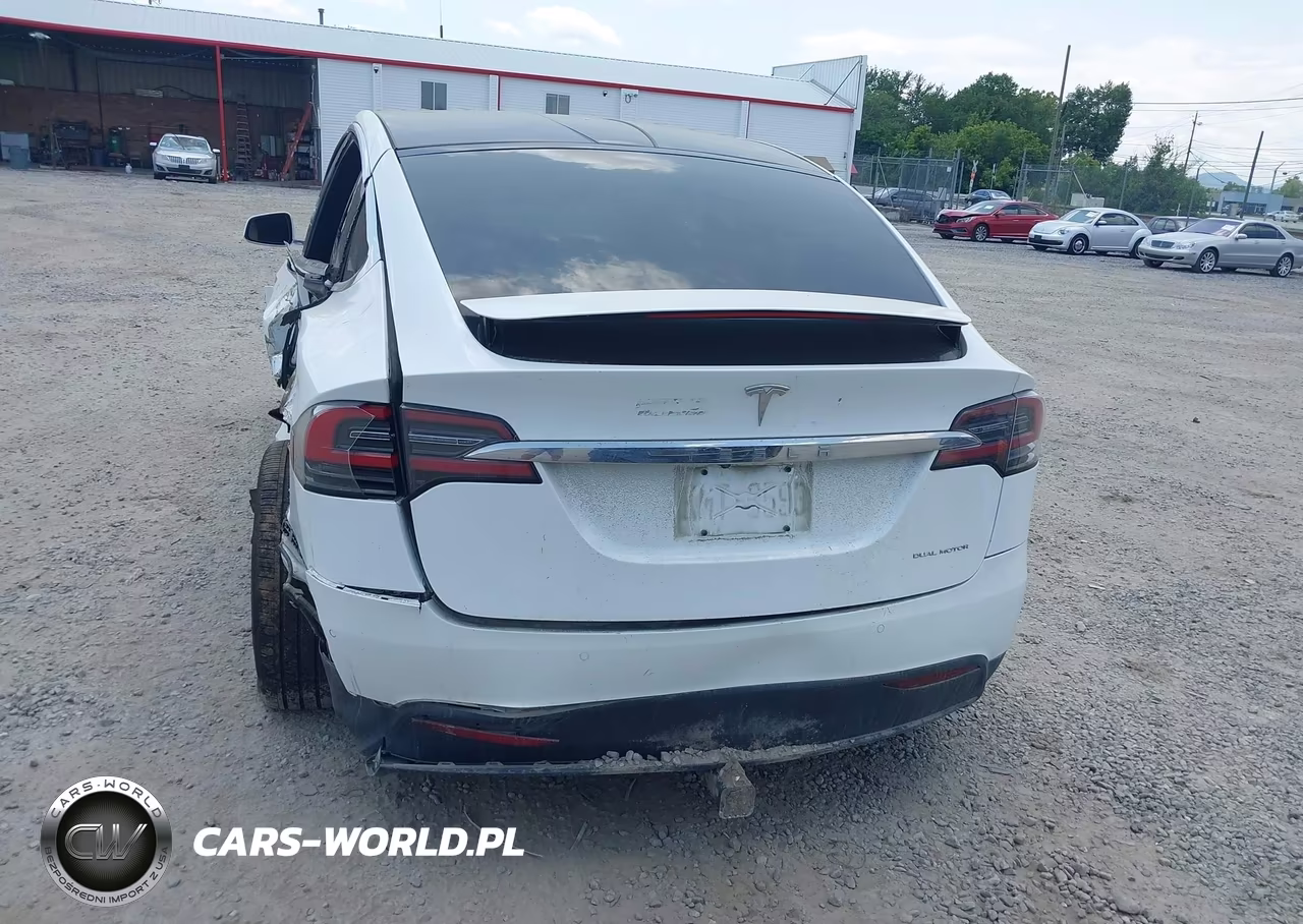 2020 Tesla Model X Long Range Dual Motor All-Wheel Drive-Long Range Plus Dual Motor All-Wheel Drive VIN:5YJXCAE28LF297238 - 16