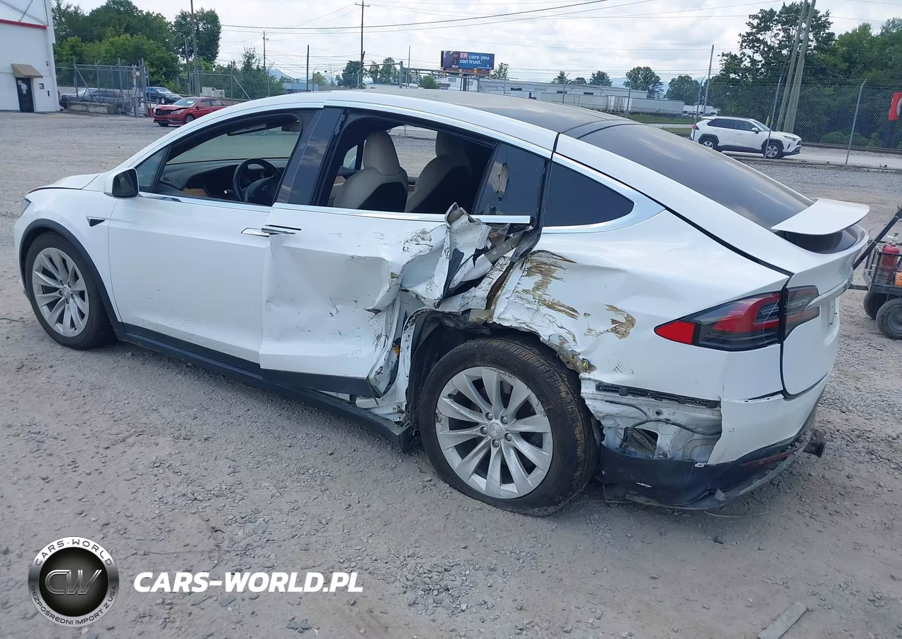 2020 Tesla Model X Long Range Dual Motor All-Wheel Drive-Long Range Plus Dual Motor All-Wheel Drive VIN:5YJXCAE28LF297238 - 3