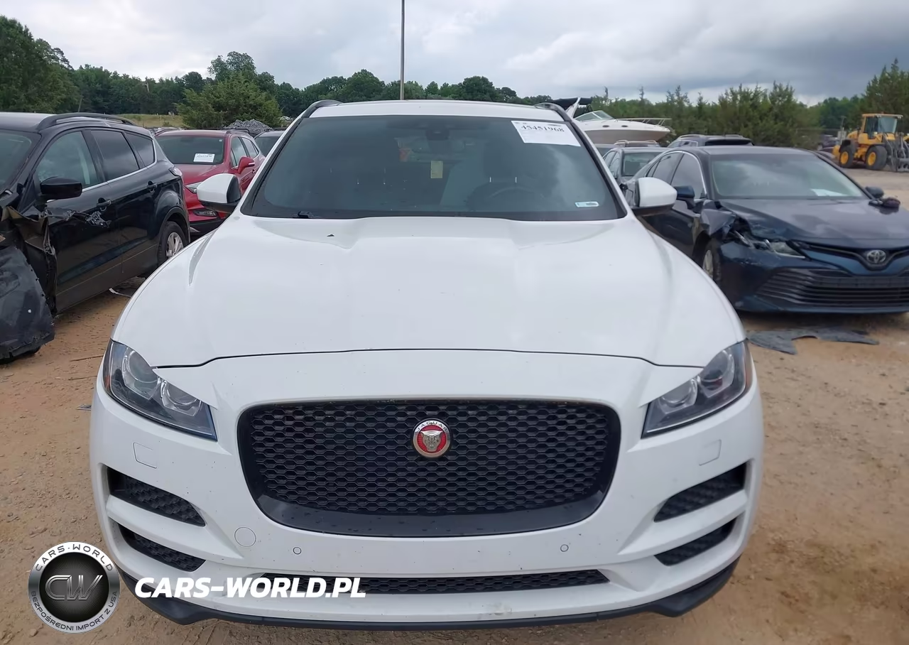 2017 Jaguar F-Pace 35T Premium VIN:SADCJ2BV4HA494971 - 12