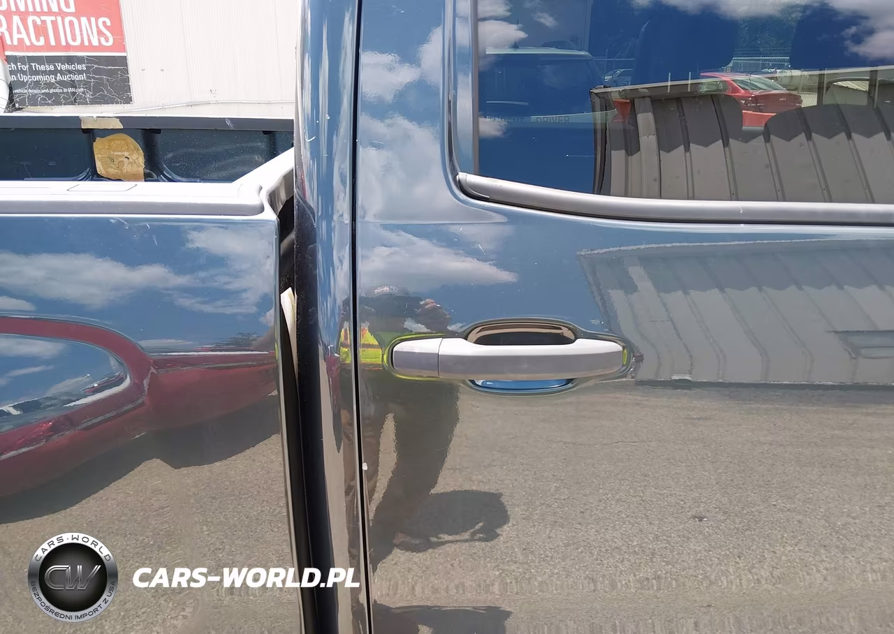 2018 Chevrolet Silverado 1500 Wt VIN:3GCPCNEH5JG429066 - 13