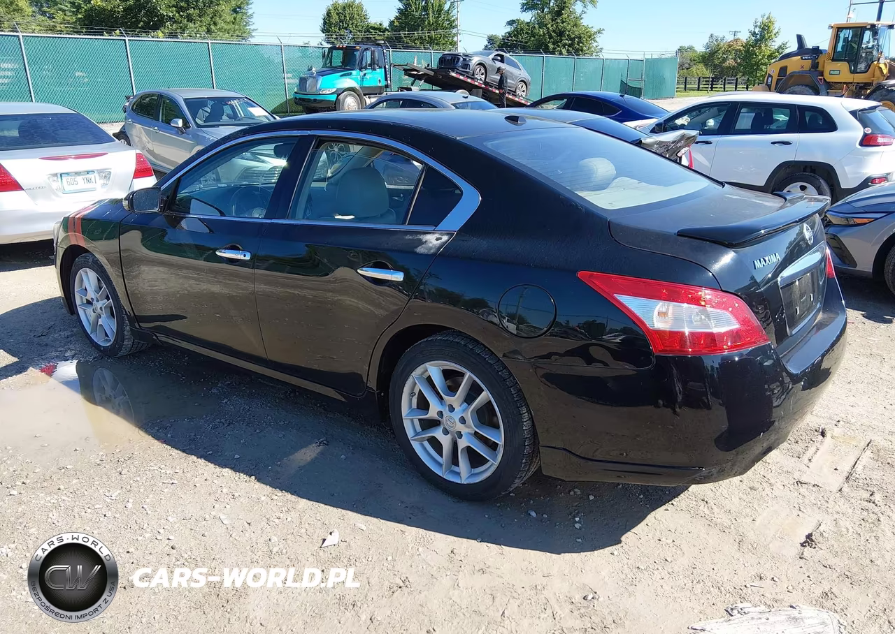 NISSAN MAXIMA S VIN:1N4AA51E59C833948 - 3
