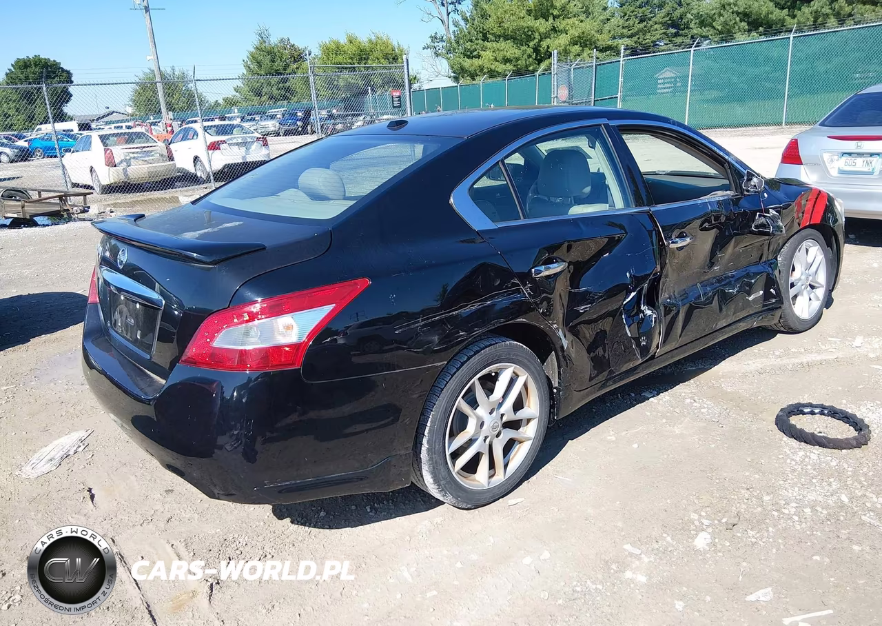 NISSAN MAXIMA S VIN:1N4AA51E59C833948 - 4