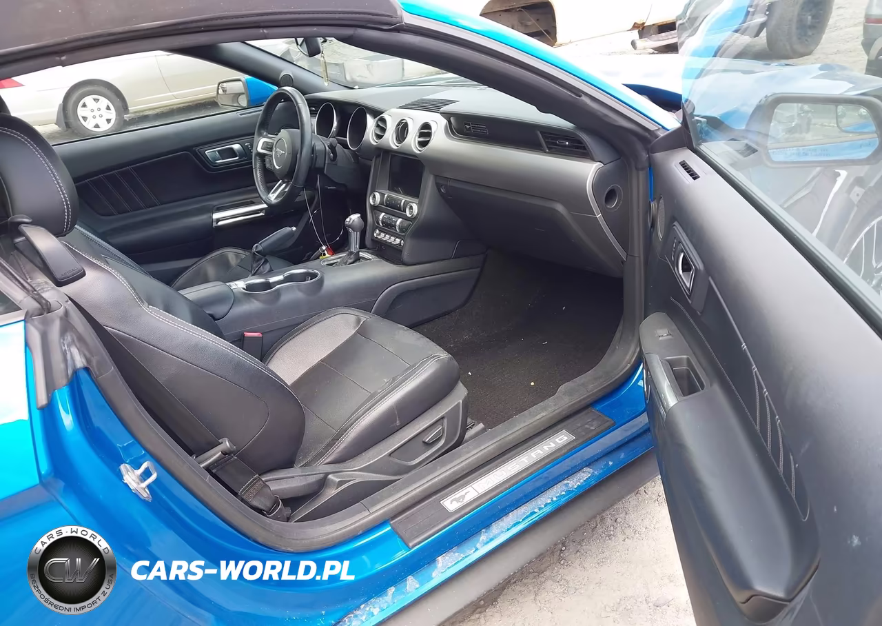 2020 Ford Mustang Ecoboost Premium VIN:1FATP8UH4L5145854 - 5