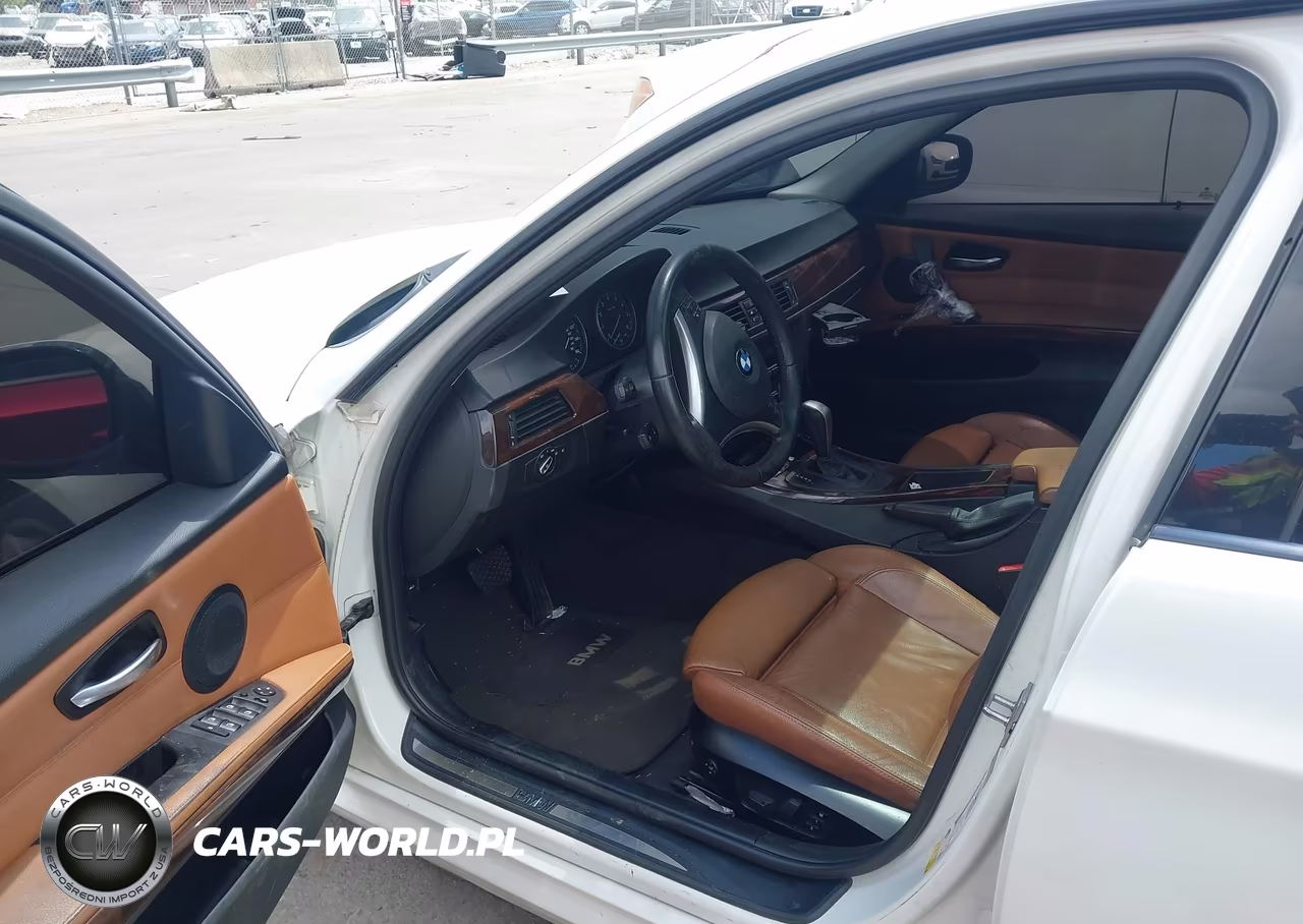 2011 BMW 335I VIN:WBAPM5C52BE576425 - 5