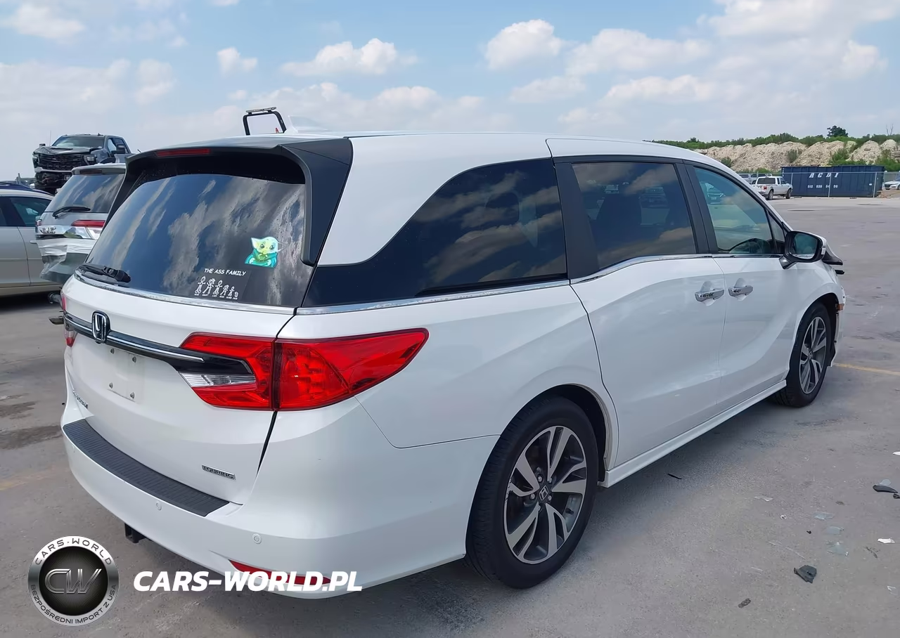 2024 Honda Odyssey Touring VIN:5FNRL6H85RB019010 - 4