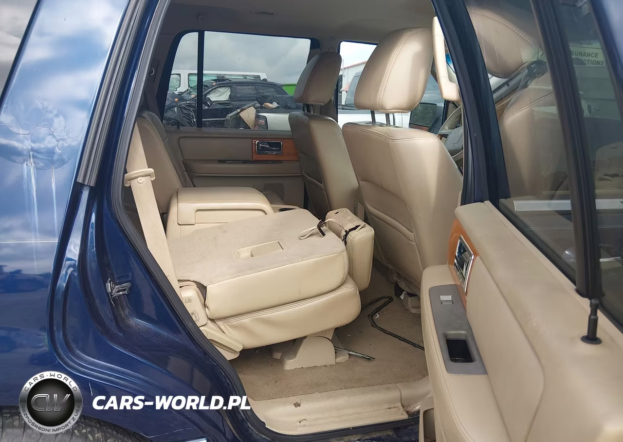 2010 Lincoln Navigator VIN:5LMJJ2H55AEJ01643 - 8
