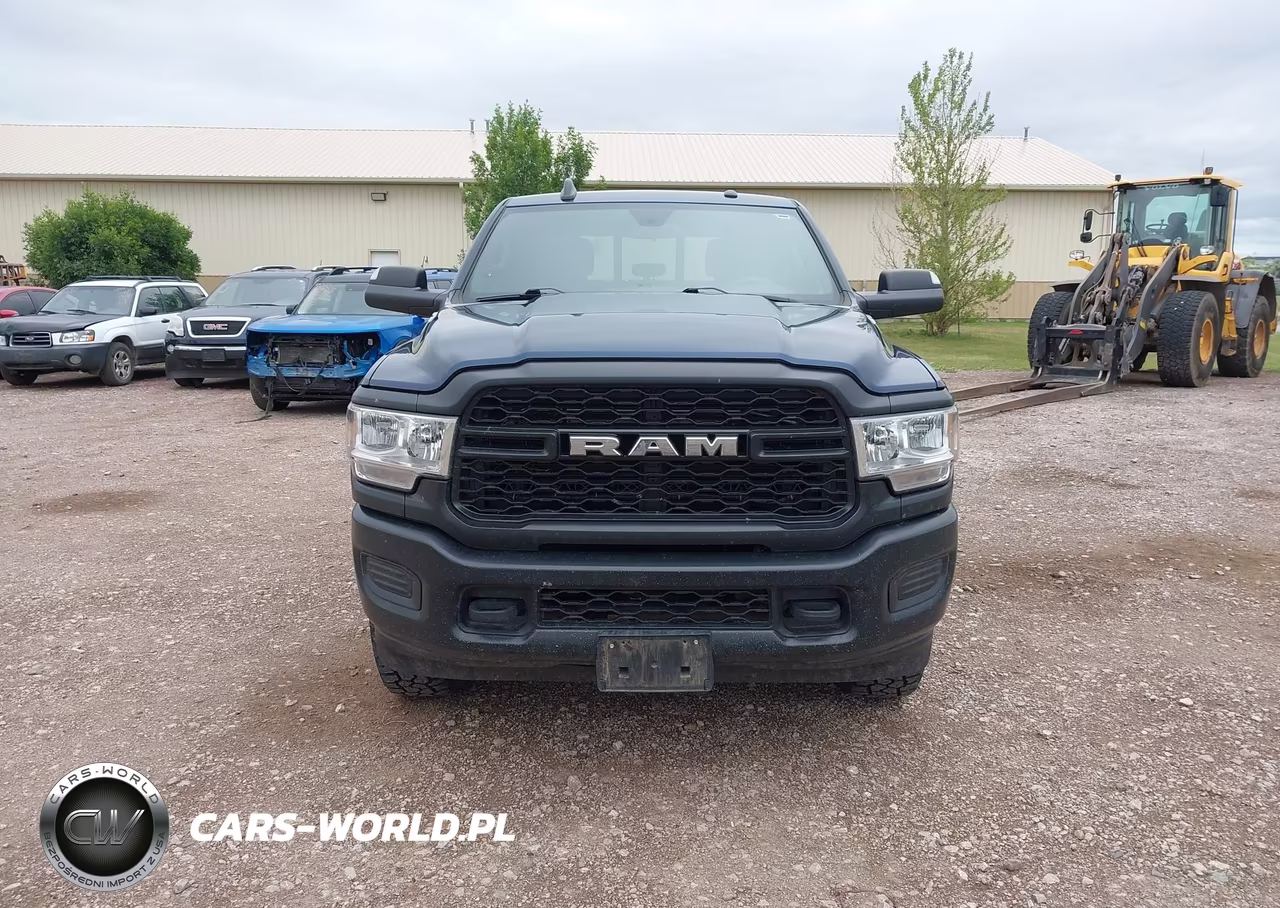 2021 Ram 3500 Tradesman 4X4 8' Box VIN:3C63R3GJ6MG665674 - 12