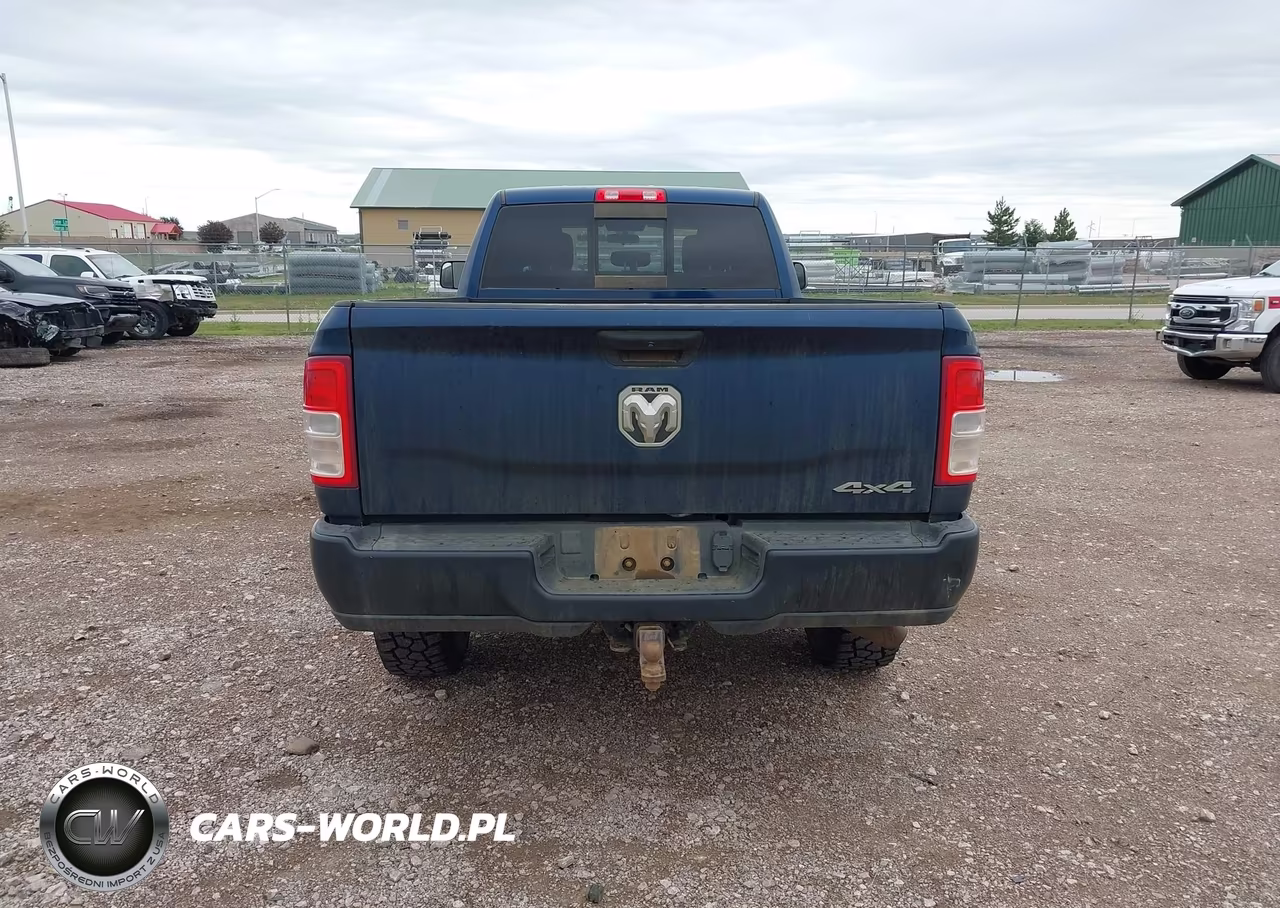 2021 Ram 3500 Tradesman 4X4 8' Box VIN:3C63R3GJ6MG665674 - 16