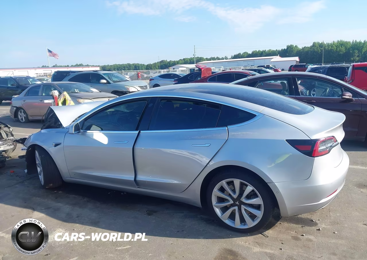 2018 Tesla Model 3 Long Range-Performance VIN:5YJ3E1EB9JF116993 - 12