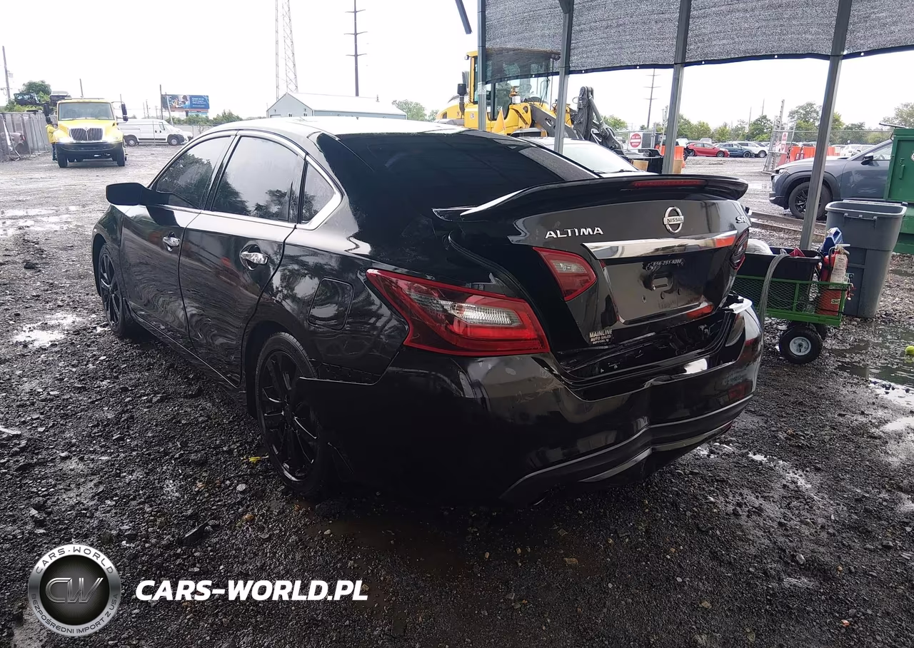 2017 Nissan Altima 2.5 Sr VIN:1N4AL3AP5HC265912 - 3