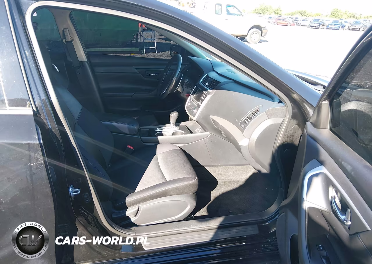 2017 Nissan Altima 2.5 Sr VIN:1N4AL3AP5HC265912 - 5