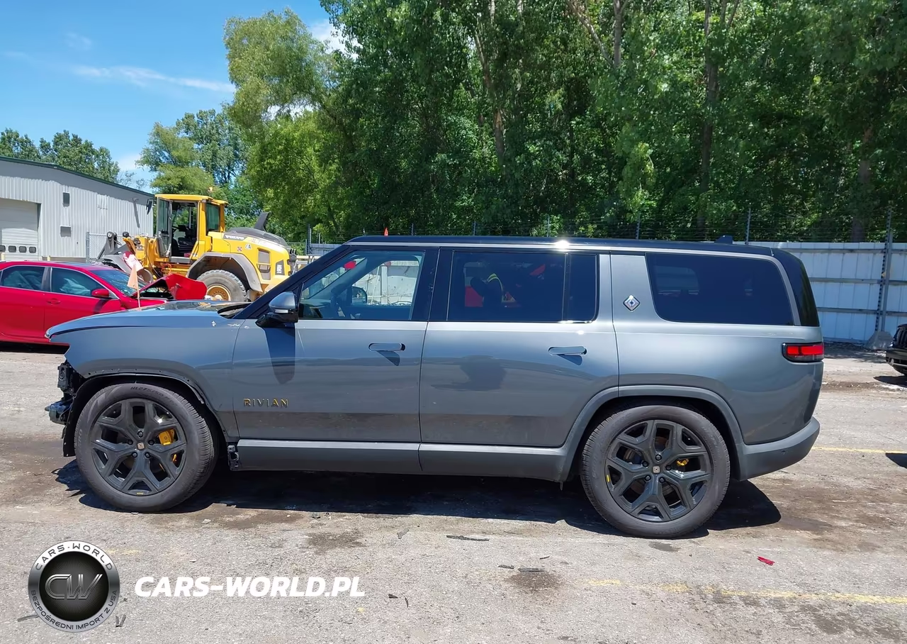 2025 Rivian R1S Ascend Tri Motor Max Pack-Premium Tri Motor Max Pack VIN:7PDSGCBP2SN057864 - 15