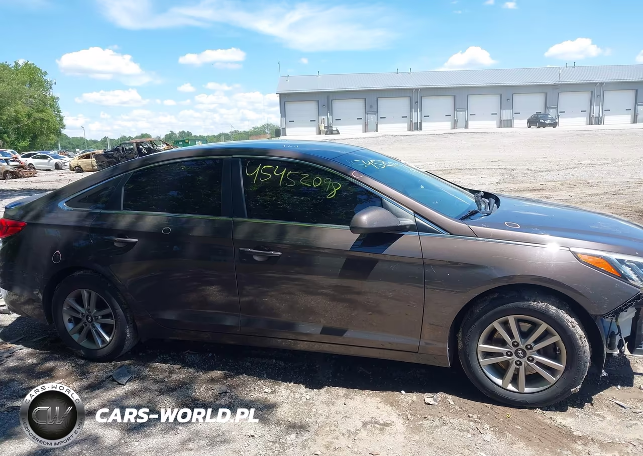 2016 Hyundai Sonata Se VIN:5NPE24AF1GH356433 - 14