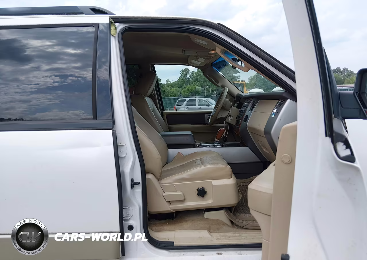 2010 Ford Expedition Eddie Bauer-King Ranch VIN:1FMJU1J53AEB59118 - 5