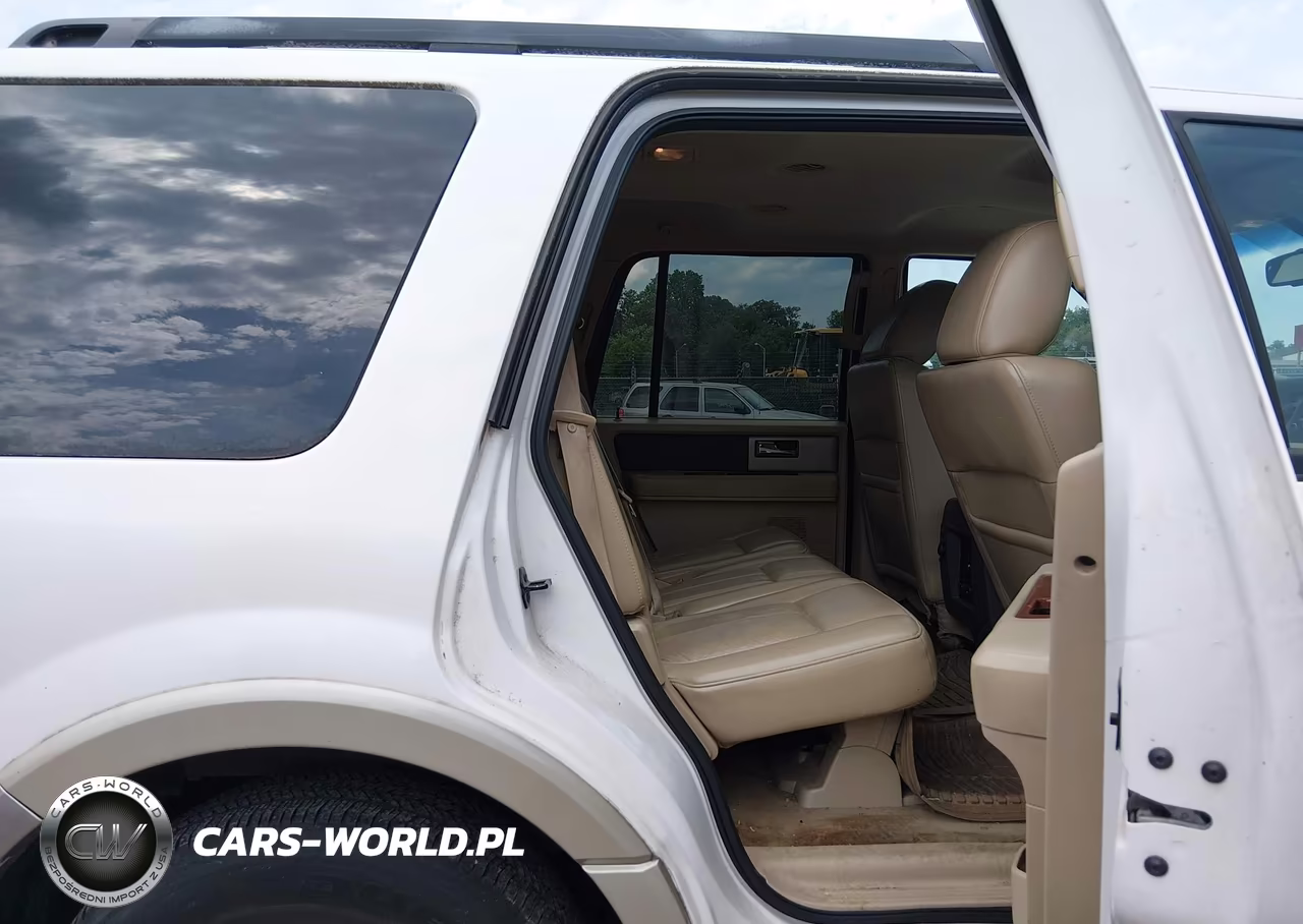 2010 Ford Expedition Eddie Bauer-King Ranch VIN:1FMJU1J53AEB59118 - 8