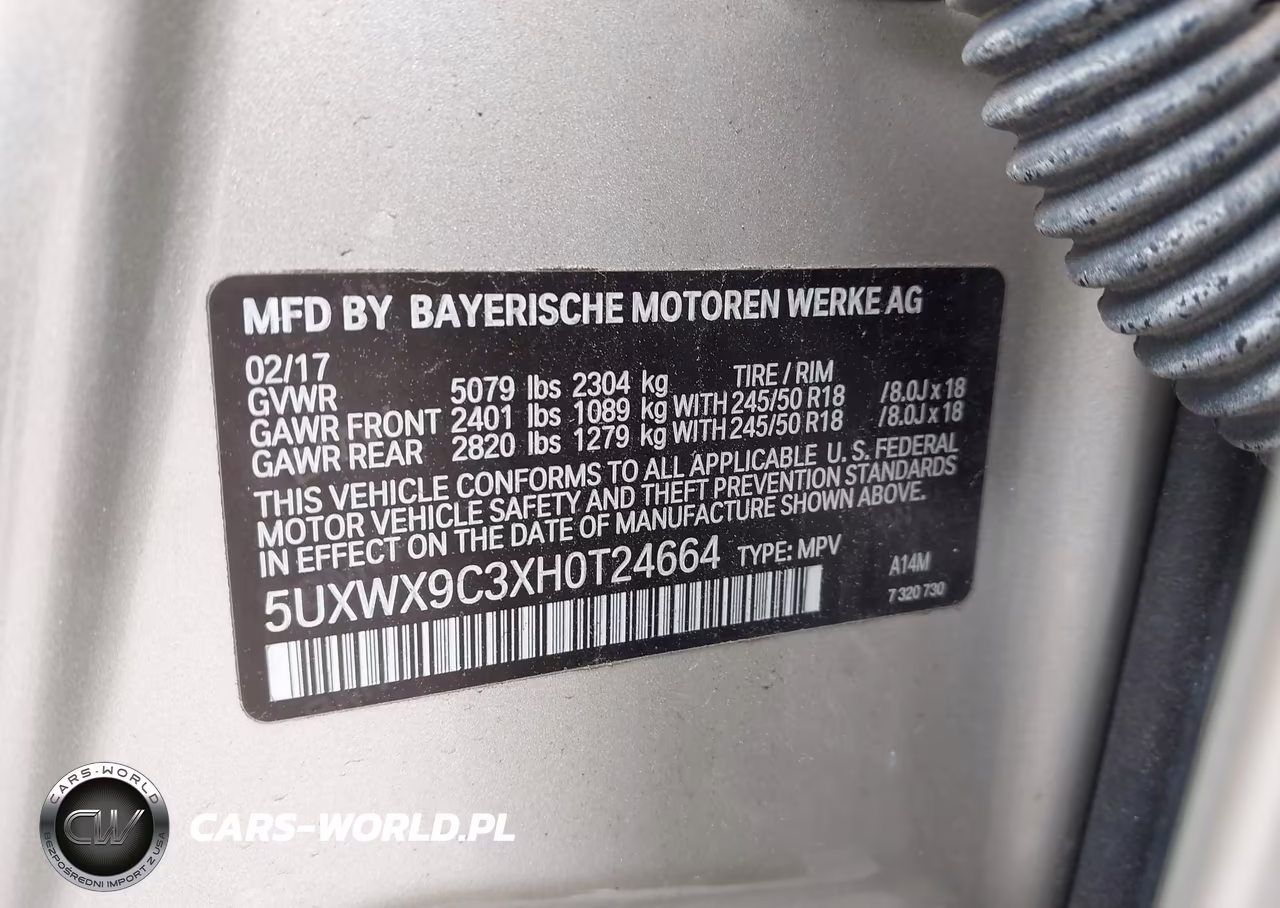 2017 BMW X3 xDrive28I VIN:5UXWX9C3XH0T24664 - 9