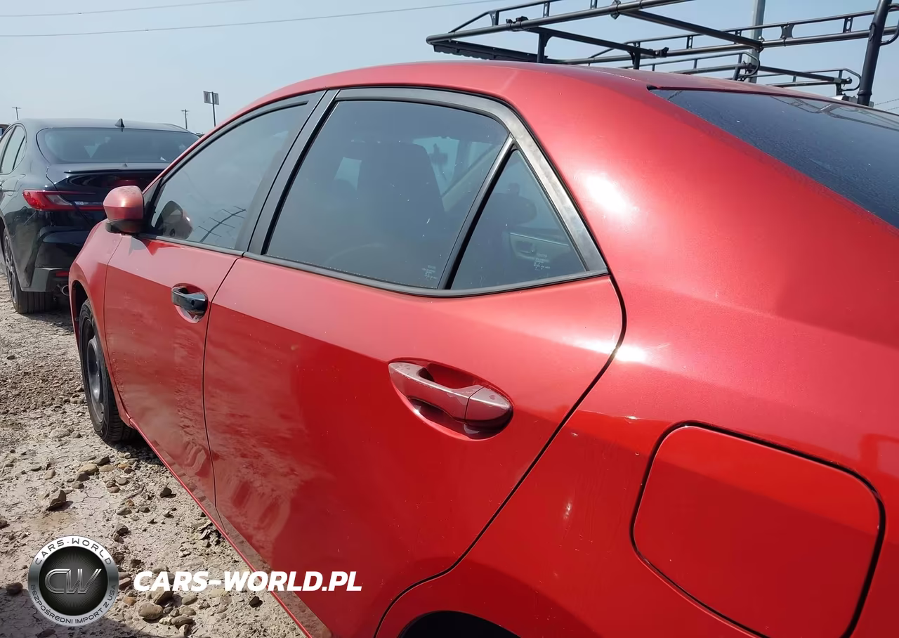 2016 Toyota Corolla Le VIN:5YFBURHE6GP416958 - 14