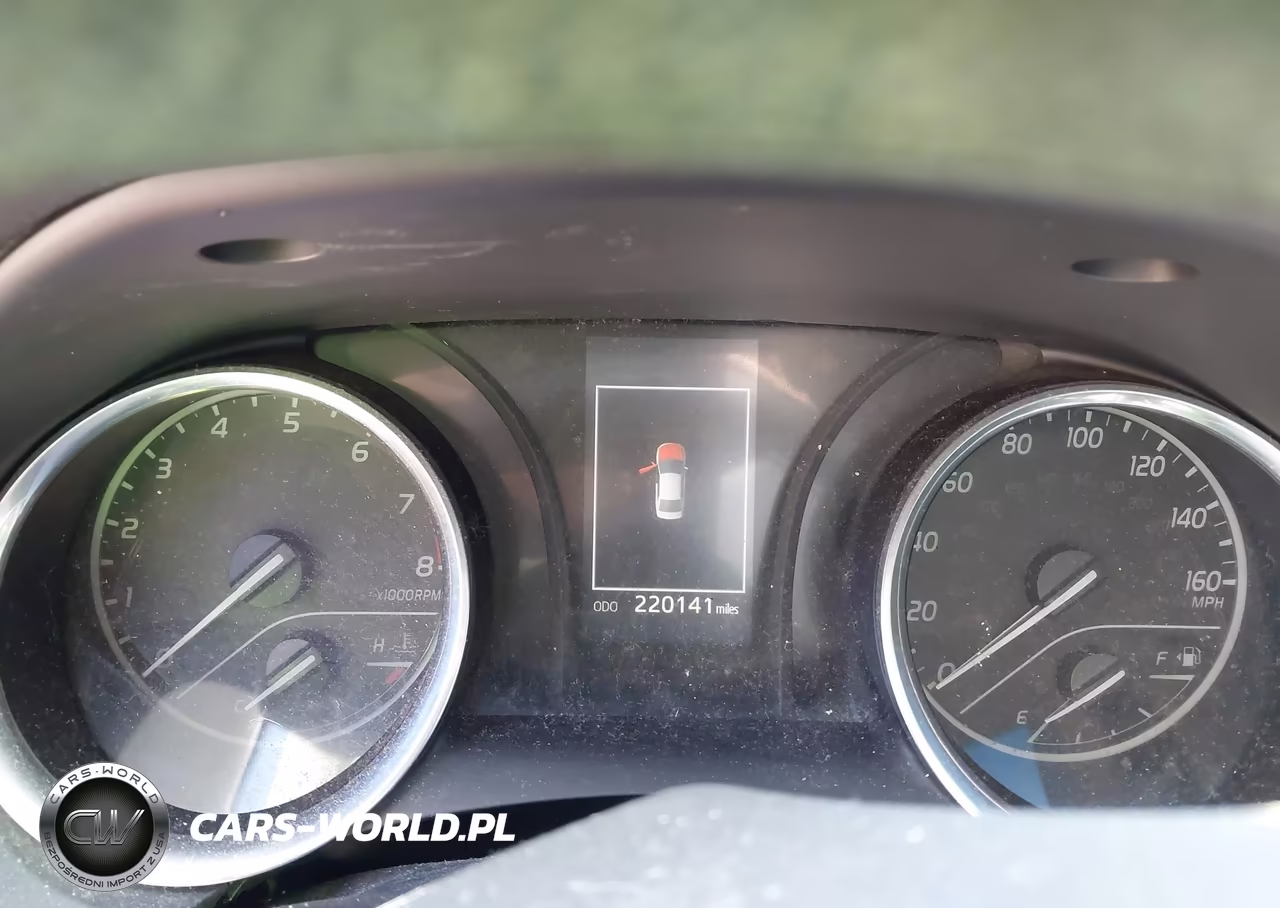 2018 Toyota Camry Le VIN:4T1B11HK9JU646564 - 7