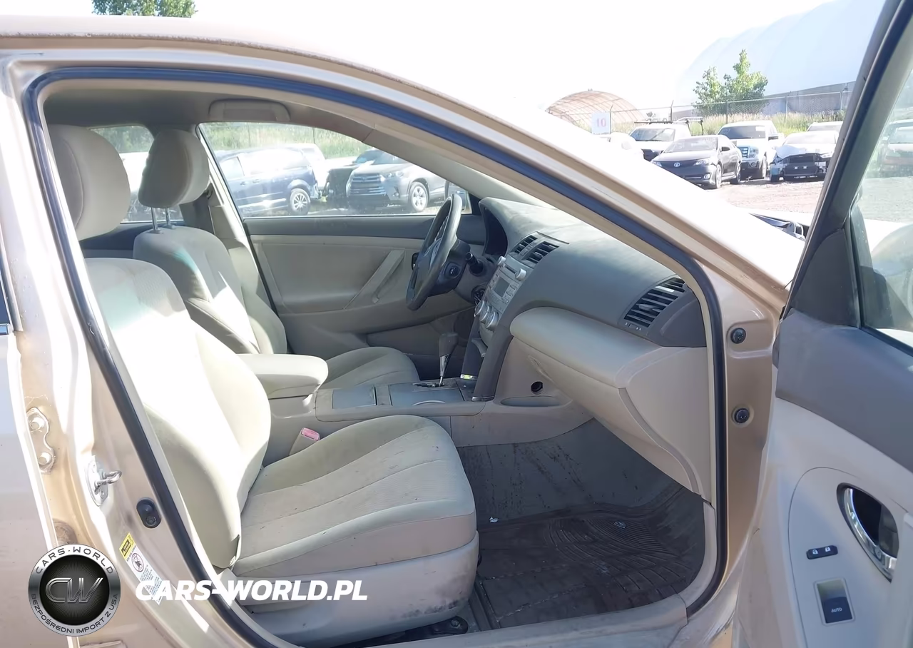 2010 Toyota Camry Le VIN:4T4BF3EK1AR050517 - 5