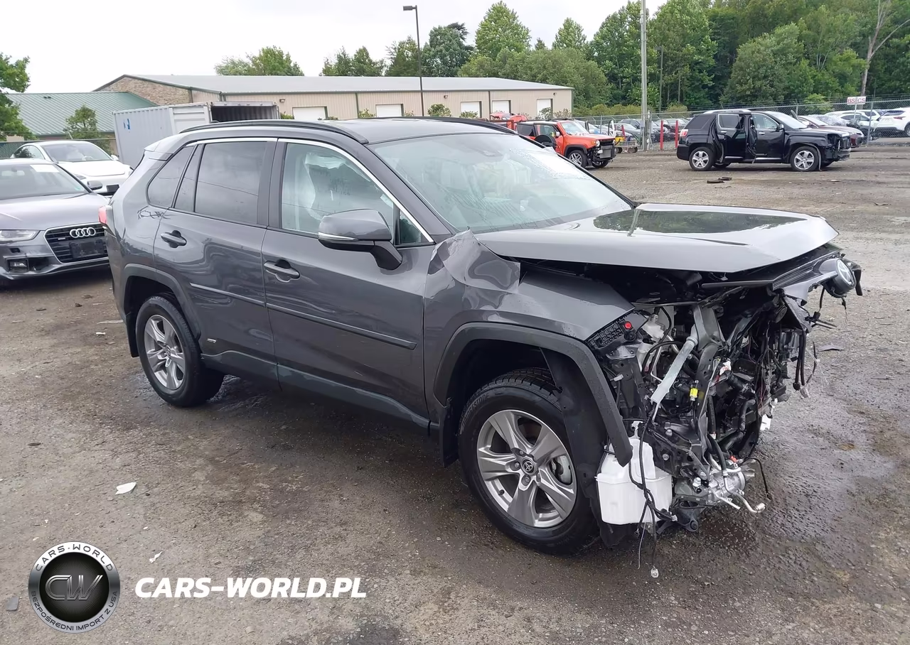 2025 Toyota Rav4 Hybrid Xle – zdjęcie 1 z 18