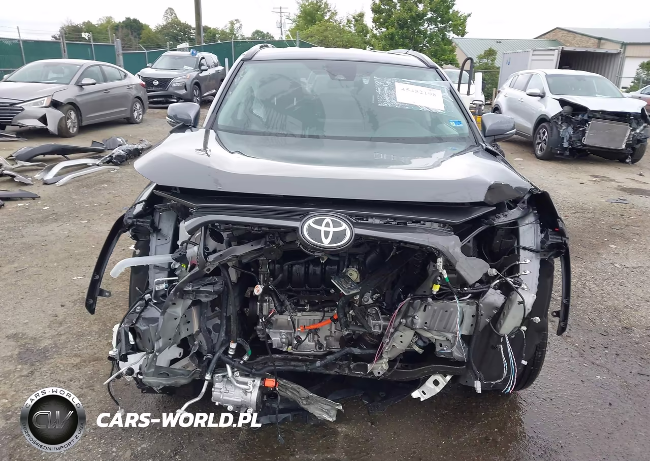 2025 Toyota Rav4 Hybrid Xle VIN:2T3RWRFV8SW270878 - 13